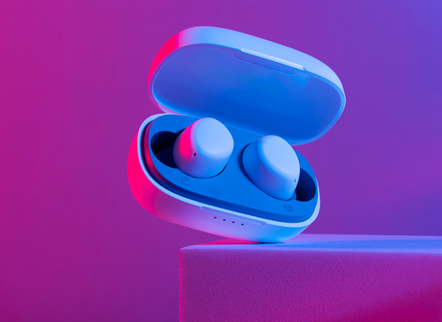 <h4><strong>New in </strong>Earbuds</h4>